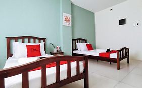 RedDoorz Plus near Bangko Sentral Ng Pilipinas Davao